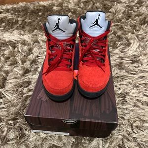 Air Jordan 5 Retro Raging Bull